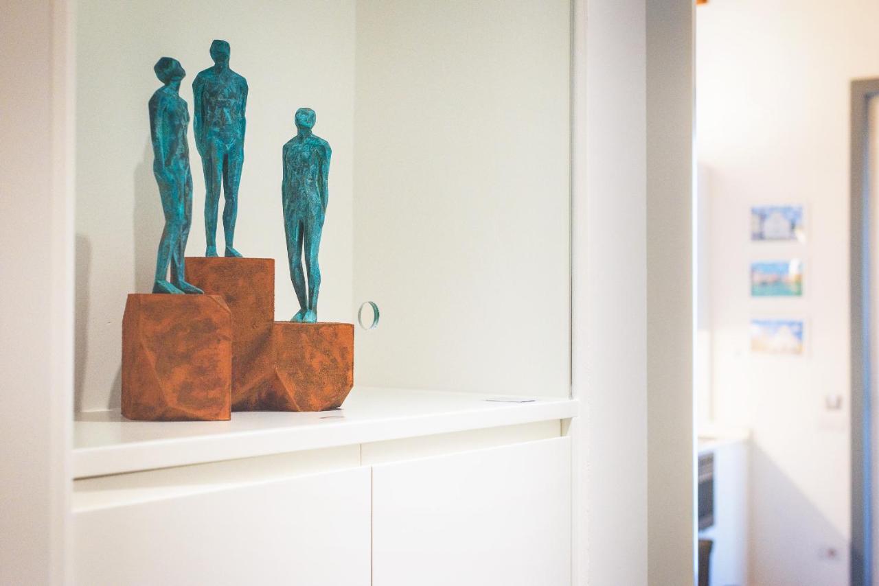 Modern Art Studio In Флоренция Экстерьер фото